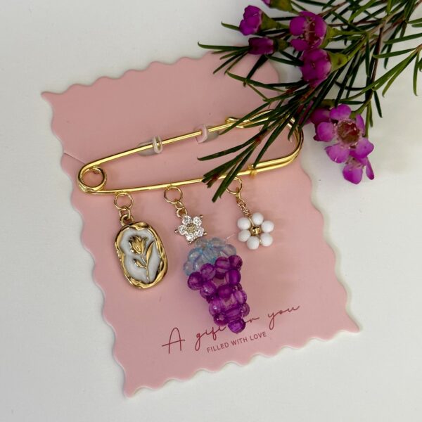 Broche grape
